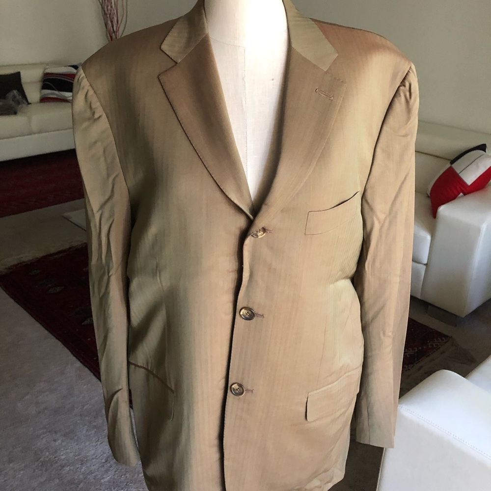 ISAIA BROWN MEN'S SUIT
